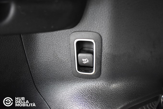 MERCEDES-BENZ GLA 180 d Automatic AMG Line Advanced Plus